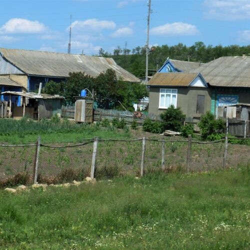 Häuser mit Gärten in Moldau