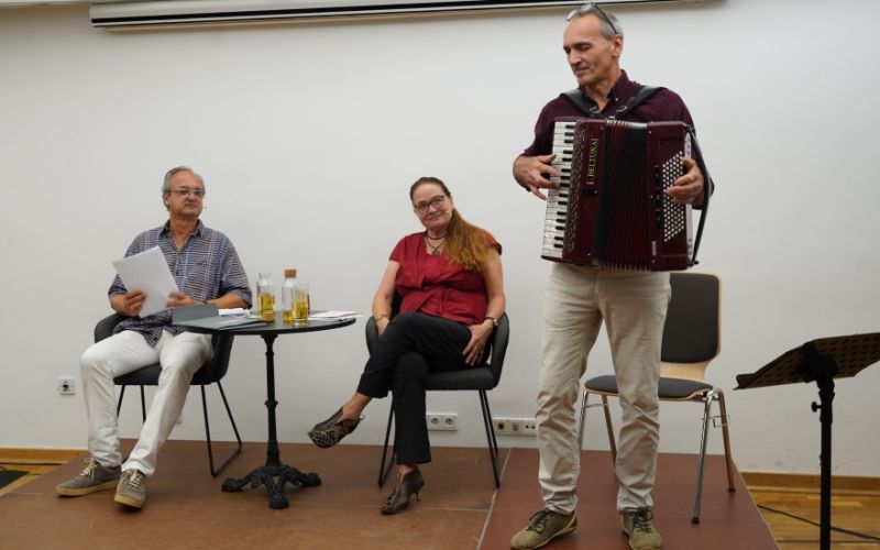 Frank Ackermann, Barbara Stoll und Frank Eisele auf dem Podium.